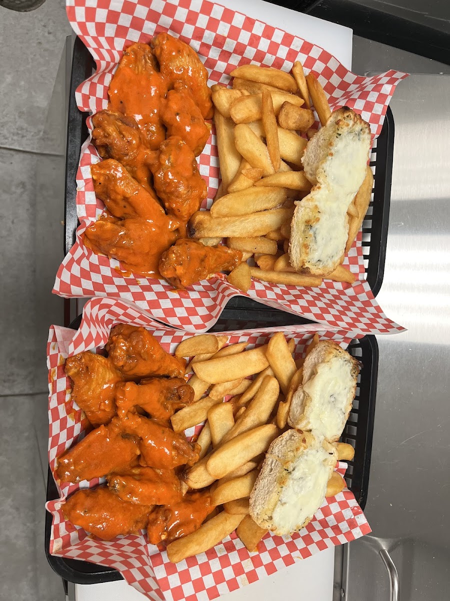 Windy City Pizza Kitchen Dyer